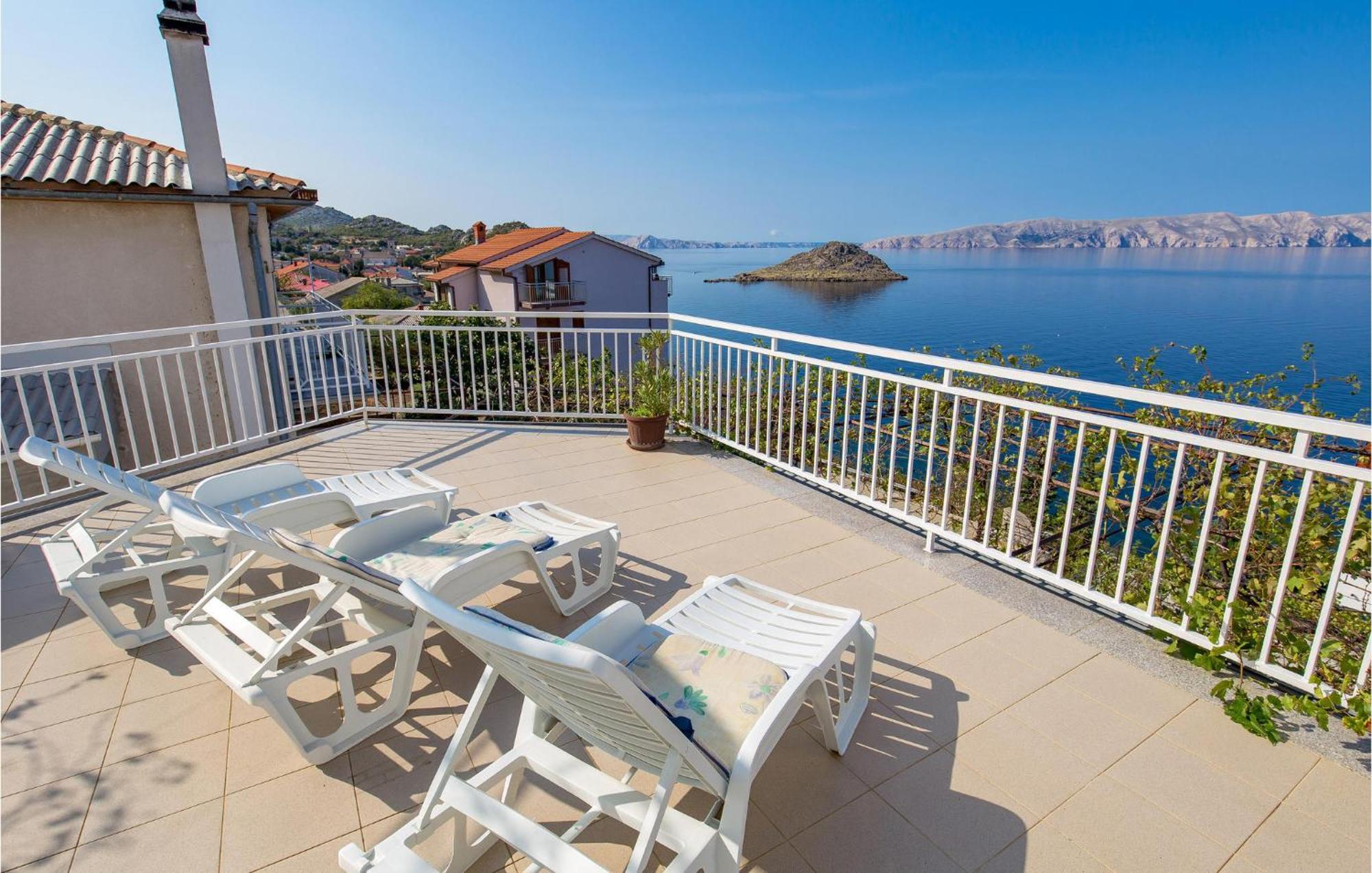 Nice Apartment In Sv,Juraj With Kitchen Светий Юрай Екстер'єр фото