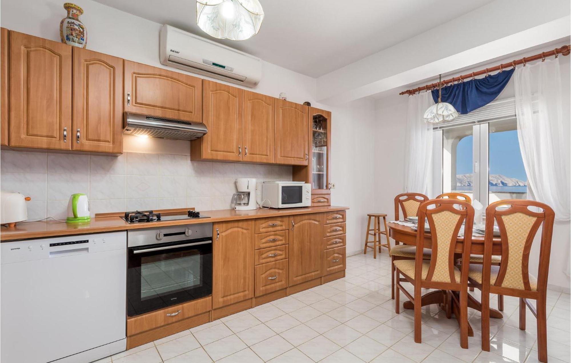 Nice Apartment In Sv,Juraj With Kitchen Светий Юрай Екстер'єр фото